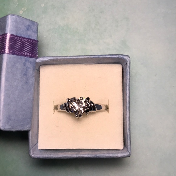 Heart promise ring - Picture 2 of 6